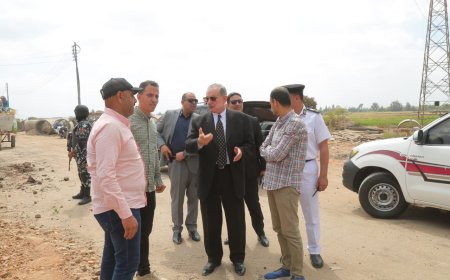 محافظ كفرالشيخ يتابع أعمال توسعة ورفع كفاءة وتغطية المجارى المائية بجانبي طريق " ابوعمر - القطاع الأوسط " دائرى عاصمة المحافظة 
