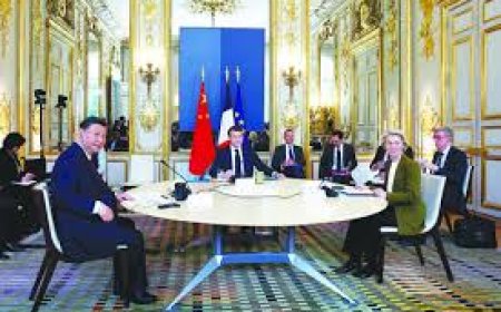 ماكرون يرهن مستقبل أوروبا بـ «تطوير العلاقات مع الصين»