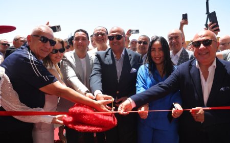 لأول مرة.. كامل أبو علي يدعم مرسي علم ب ٢٠٠٠ غرفة فندقية فى بورتوفينو وسى ورلد 