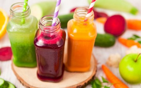 مشروبات طبيعية للحصول على بشرة رطبة خلال الطقس الحار