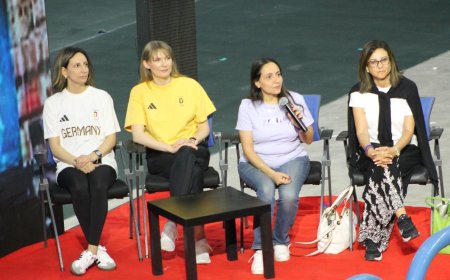 دورة تدريبة لتطوير مدربي الجمباز الإيقاعي باستاد القاهرة 