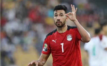 منتخب مصر يُنهى الشوط الأول متقدما على بوركينا فاسو بهدفىّ تريزيجيه