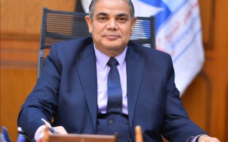 رئيس جامعة كفرالشيخ يهنئ السيد رئيس الجمهورية بالعام الهجري الجديد 1446 هــ