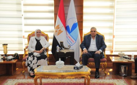 رئيس جامعة كفر الشيخ يبحث إنشاء مركز خدمة للطلبة ذوي القدرات الخاصة مع وفد هيئة أمديست