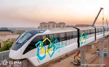 حلم سنوات أخيراً المونوريل في الشارع المصري