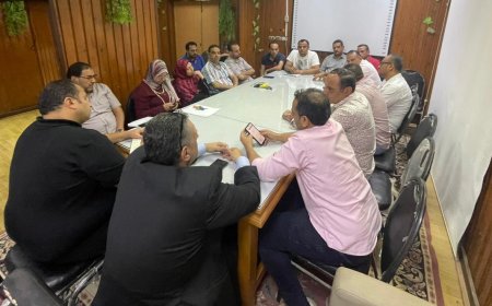 وكيل مديرية صحة كفرالشيخ يناقش التحديات التي تواجه المستشفيات