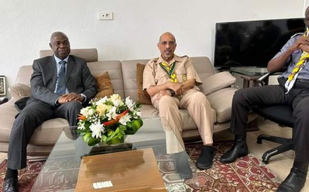 المستشار الخاص لرئيس جمھورية ساحل العاج يستقبل الامين العام للاتحاد العالمى للكشاف المسلم 