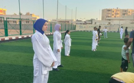 رياضة كفر الشيخ : تدريبات الكاراتية بمركز شباب الكوم الطويل ضمن فاعليات "صيفك رياضة وصحة "