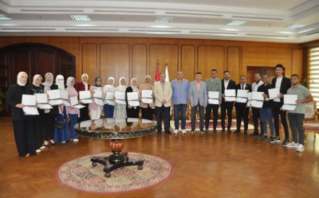 تكريم خريجى برنامج علوم وتكنولوجيا النانو بكلية علوم كفرالشيخ 