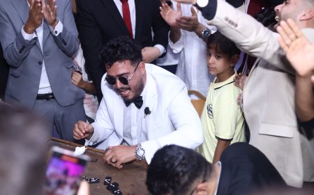 عريس يترك الفرح ويخوض تحدي دومينو مع أصدقائه