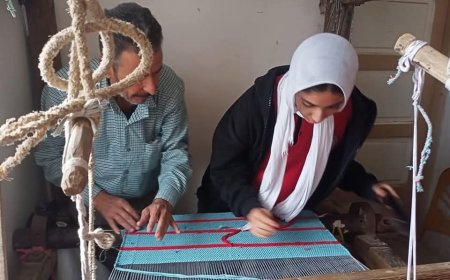 قطع فنية من الكليم اليدوى فى ختام ورش التدريب "علمنى حرفة " بشباب كفر الشيخ