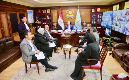 محافظ كفرالشيخ يناقش 11 شكوى في لقاء المواطنين .. خدمة أهالينا «في مقدمة أولوياتي»