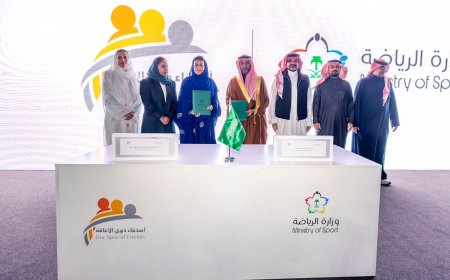 توقيع اتفاقية تعاون بين جمعية أصدقاء ذوي الإعاقة بالرياض بالمملكة العربية السعودية ووزارة الرياضة