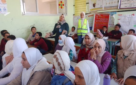 أمنك أولاً .. بمدارس برج البرلس تحت شعار معًا لمواجهة الإبتزاز الإلكتروني| صور