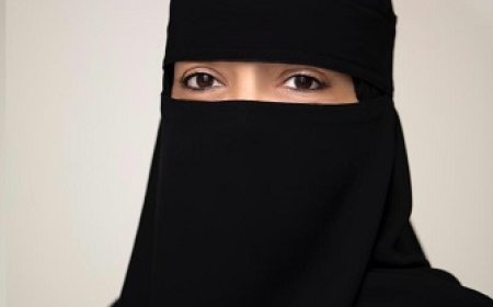 مسؤولات جمعية كيان للأيتام يهنئون القيادة الرشيدة بيوم التأسيس