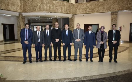 رئيس جامعة كفر الشيخ يشارك إجتماع مجلس الجامعات الاهلية