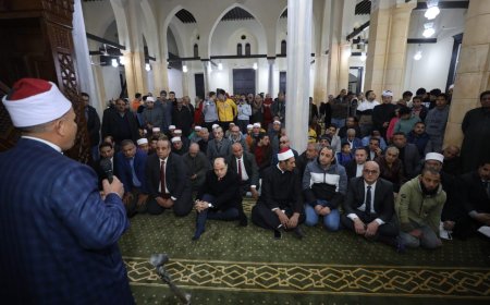 محافظ كفرالشيخ يفتتح مسجد ابو غنام الاثري ببيلا.. مقدماً التهنئة لأبناء المحافظة بمناسبة شهر رمضان المبارك