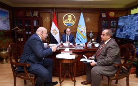 محافظ كفرالشيخ يناقش عدد من الملفات ومشاكل المواطنين  مع أعضاء مجلسي النواب والشيوخ