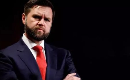 نائب الرئيس الأمريكي يزور الحدود مع المكسيك لمتابعة سياسات الهجرة