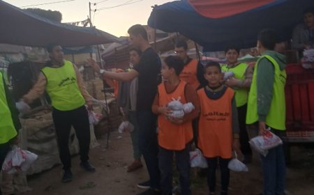 قطاع جديد لافطار صائم على الطريق فى بيلا لمن يفترشون الارض ويلتحفون السماء 