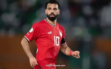 صلاح يطارد مدربه ويسجل هدفه57 مع المنتخب