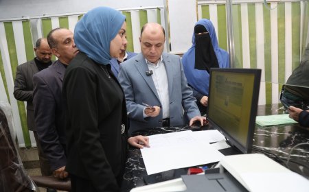 محافظ كفرالشيخ يتفقد المركز التكنولوجي لخدمة المواطنين بمصيف بلطيم