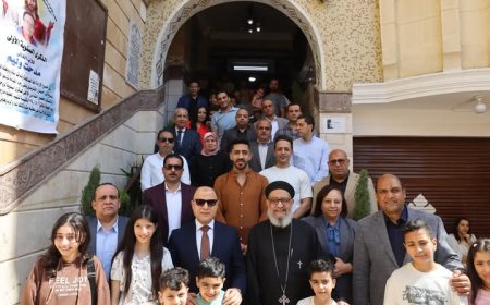 استقبل دكتور جمال ساطور رئيس مجلس ومدينة دسوق محافظ كفرالشيخ في كنسية مارجرجس بدسوق لمشاركة الأقباط احتفالاتهم