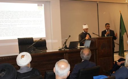 وزير الأوقاف يوضح آثار الذكاء الاصطناعي بالمؤتمر الإسلامي بكرواتيا 