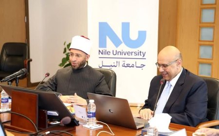 وزير الأوقاف يشارك في صالون جامعة النيل
