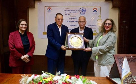 مهرجان إعلام ٦ اكتوبر للإنتاج الإعلامي يُكرم الفنان الكبير محمد صبحي وإبداعات طلاب كليات الإعلام