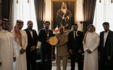 سفير المملكة في إيطاليا يستقبل أمين عام الاتحاد العالمي الإسلامي للكشافة والشباب