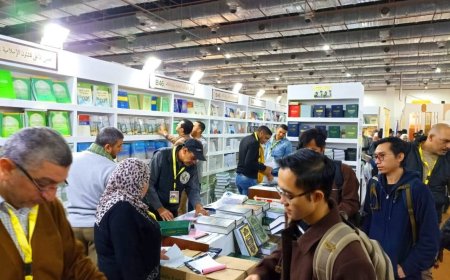 إصدارات الأعلى للشئون الإسلامية بمعرض الإسكندرية للكتاب 