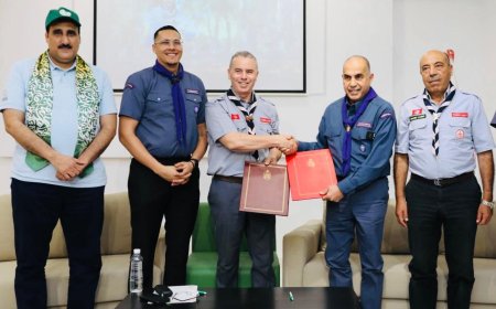 الطريجى يلقى كلمة فى رحاب جمعية الكشافة التونسية 