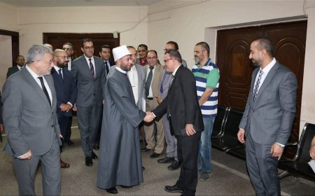 وزير الأوقاف يؤكد علي الاستفادة من الأعيان الوقفية