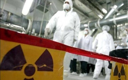 اختتام محادثات الملف النووي الإيراني بين الترويكا الأوروبية وطهران في إسطنبول