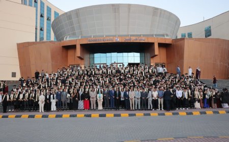 رئيس جامعة كفر الشيخ يشهد حفل تخريج طلاب كلية الهندسة دفعة العام الاكاديمي 2025