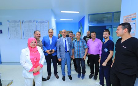 رئيس جامعة كفر الشيخ يتابع سير العمل والاطمئنان علي مستوي الخدمات الطبية المقدمة للمرضي بمستشفي كفرالشيخ الجامعي