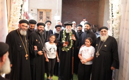 الزيارة الرعوية الأولى.. الأنبا إيلاريون يزور كنيسة الأنبا تكلا بشرنوب