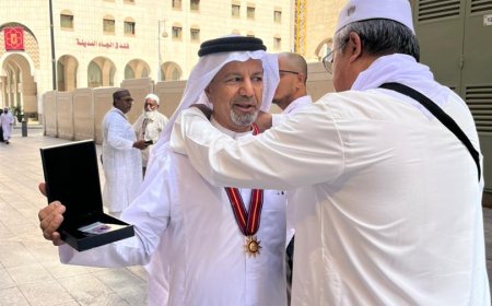 الميدالية الذهبية لابن المدينة المنورة 