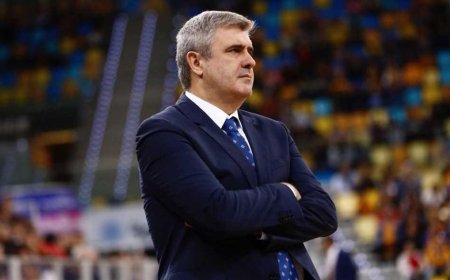 محمد أحمد سلامة ينجح في إقناع الإسباني أوسكار كوينتانا بتولي قيادة سلة الاتحاد السكندري