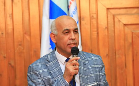 رئيس جامعة كفر الشيخ يشهد اللقاء التعريفي لطلاب برنامج الطب والجراحة بكلية الطب البشري بالجامعة الأهلية