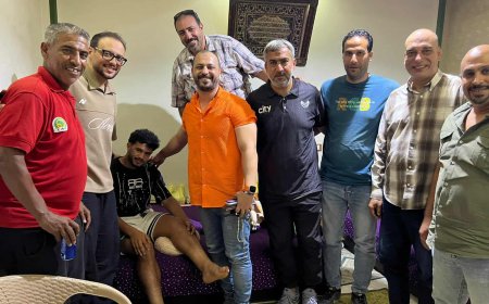 دعم ومساندة وتعبير عن روح المسؤولية والأهتمام بالآخرين . 