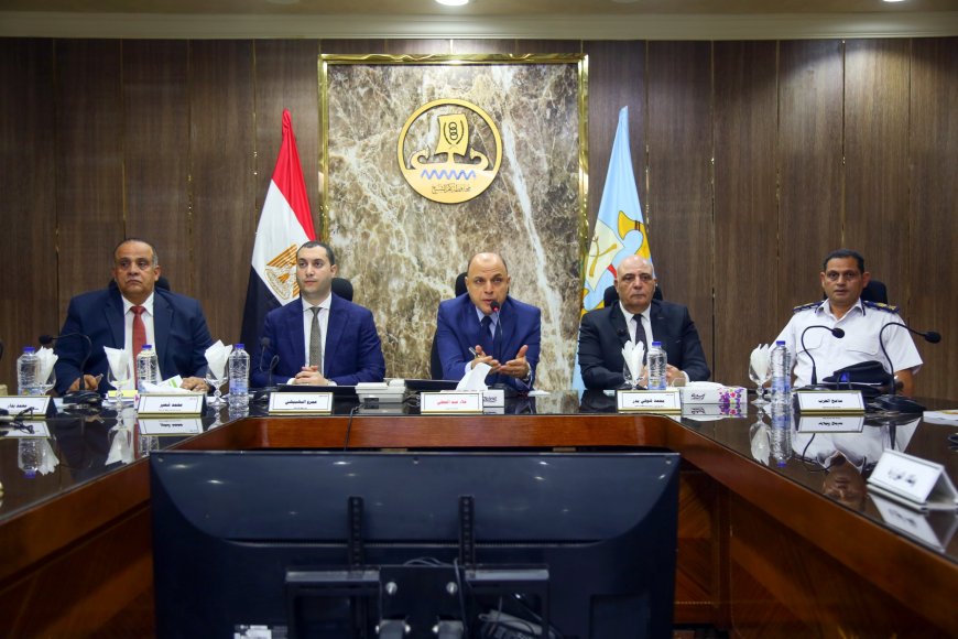 محافظ كفرالشيخ يترأس المجلس التنفيذي لمناقشة عدد من القرارات والموضوعات الخدمية والتنموية