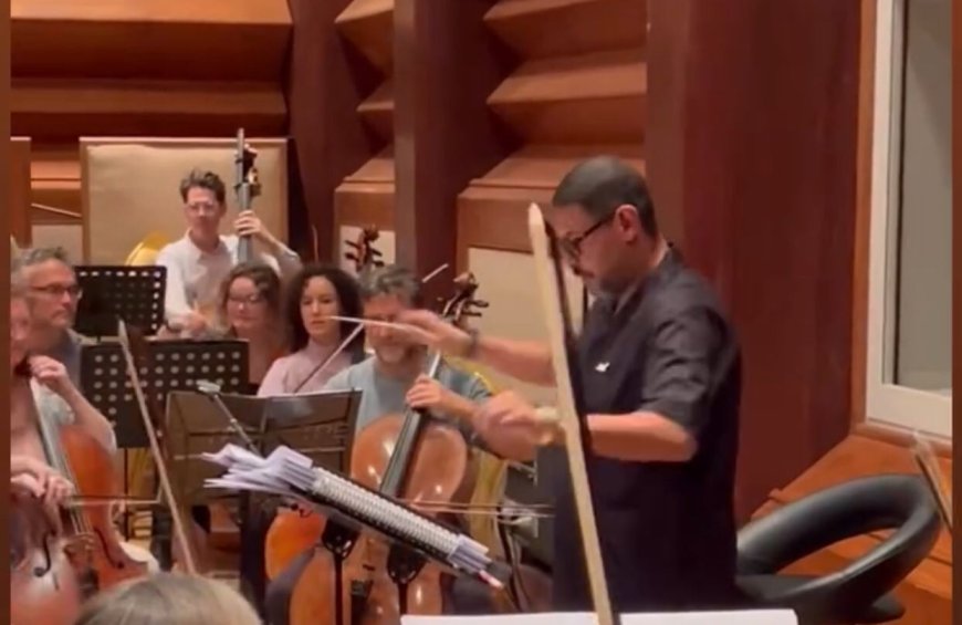 هانى فرحات يستعد لحفل عمار الشريعى بالبروفات 