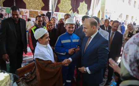 محافظ كفرالشيخ يتفقد معرض الأنشطة والأعمال اليدوية لطلاب ذوي الهمم بمدرسة النور للمكفوفين