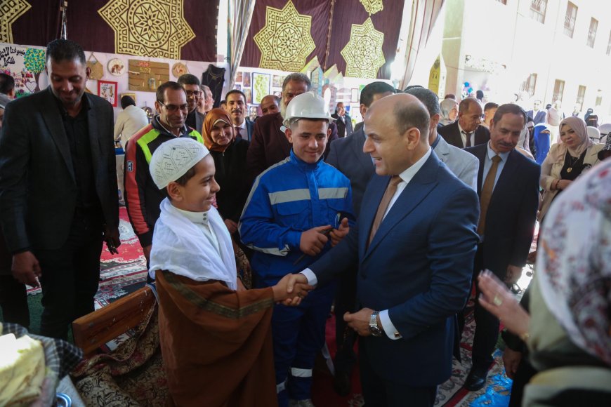 محافظ كفرالشيخ يتفقد معرض الأنشطة والأعمال اليدوية لطلاب ذوي الهمم بمدرسة النور للمكفوفين