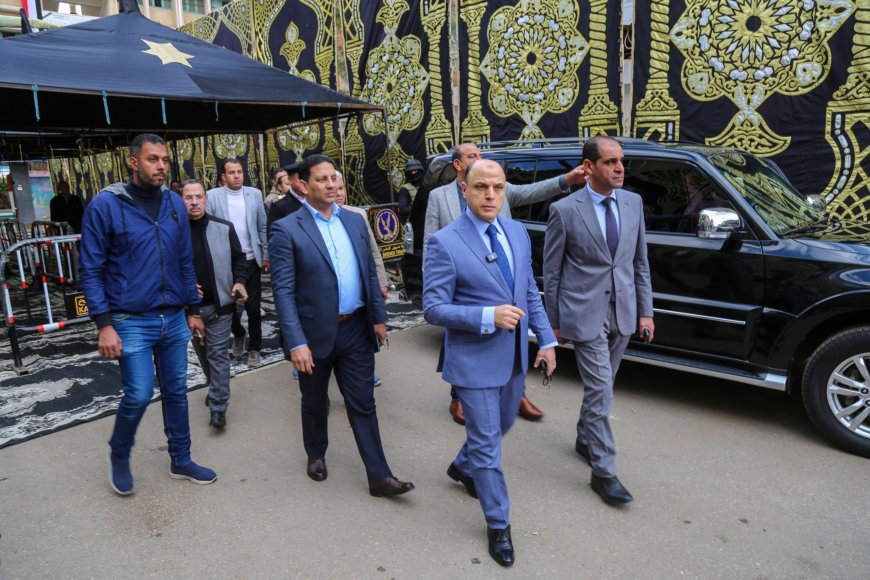 محافظ كفرالشيخ يتفقد عدداً من اللجان الانتخابية بالدائرة الأولى لمتابعة جاهزيتها في جولة الإعادة لانتخابات مجلس النواب 2025