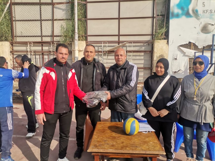 فريق «فوة» يحصد المركز الأول فى التصفيات النهائية للكرة الطائرة بكفر الشيخ «الرياضة تساوى صحة»