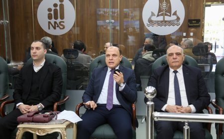 محافظ كفرالشيخ يتابع جهود كسح مياه الأمطار بمراكز ومدن المحافظة من مركز سيطرة الشبكة الوطنية للطوارئ والسلامة العامة