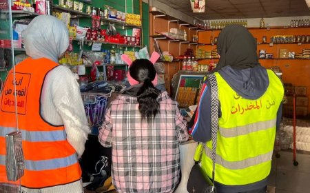 "أنت أقوى من المخدرات" في شوارع كفر الشيخ.. متطوعو وحدة المحافظة يغزو "الرياض" و"الديبة" بالوعي